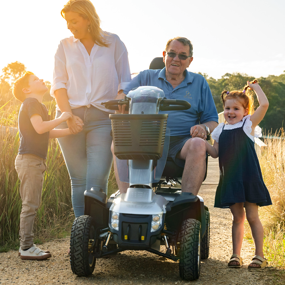 Pride Pathrider® 140XL Lifestyle 02