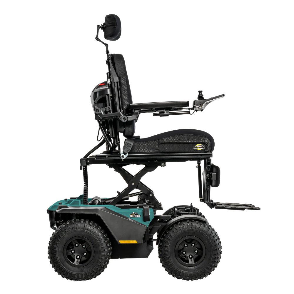 Quantum Outback 4x4 Sage iLevel Side